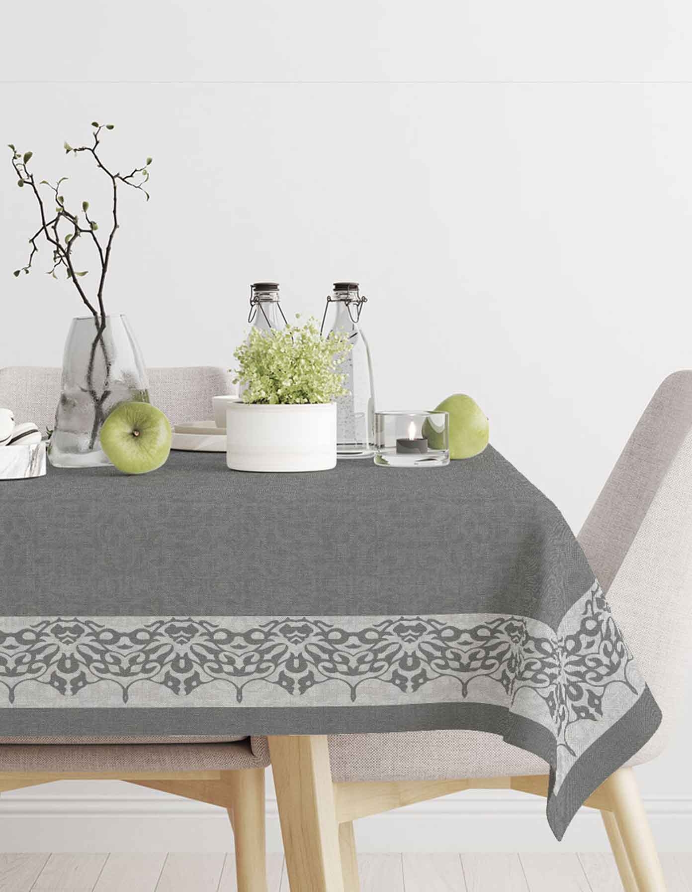 Fabric Table Cloths  -  94