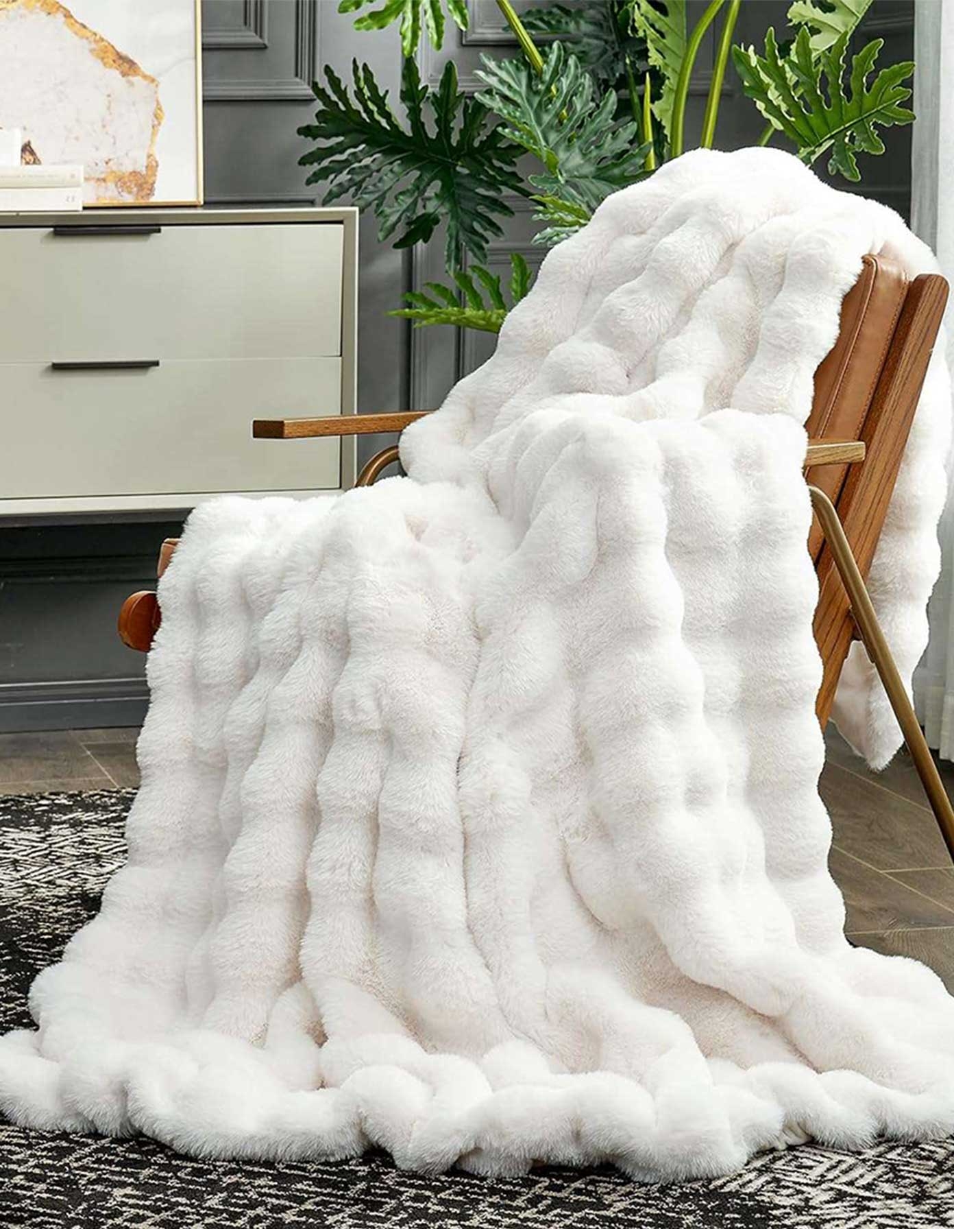 Fur body throw - 1
