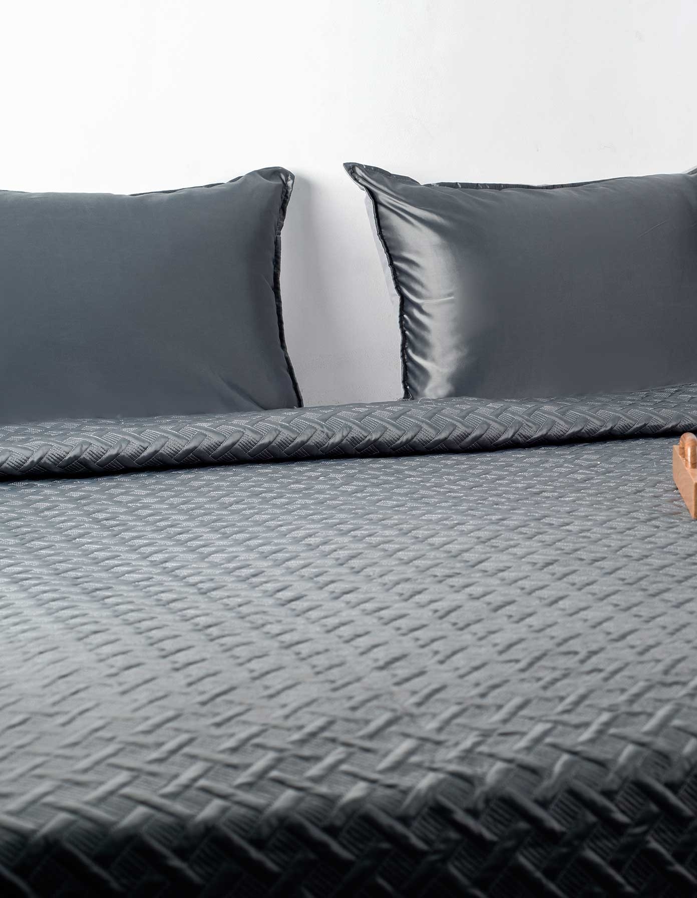 Satin Quilt Set - 7