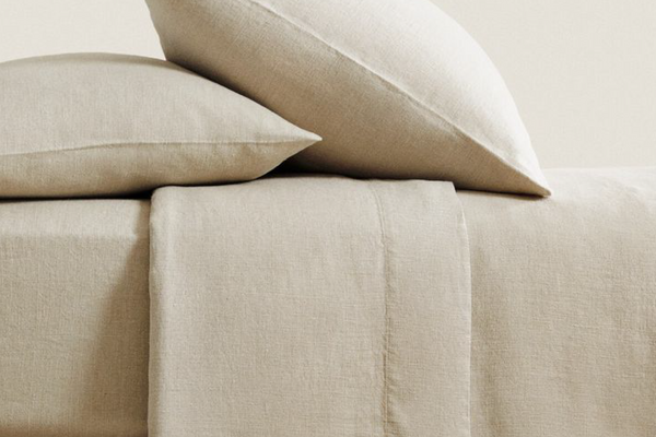 5 Ways to Style Egyptian Cotton Bedding This Season