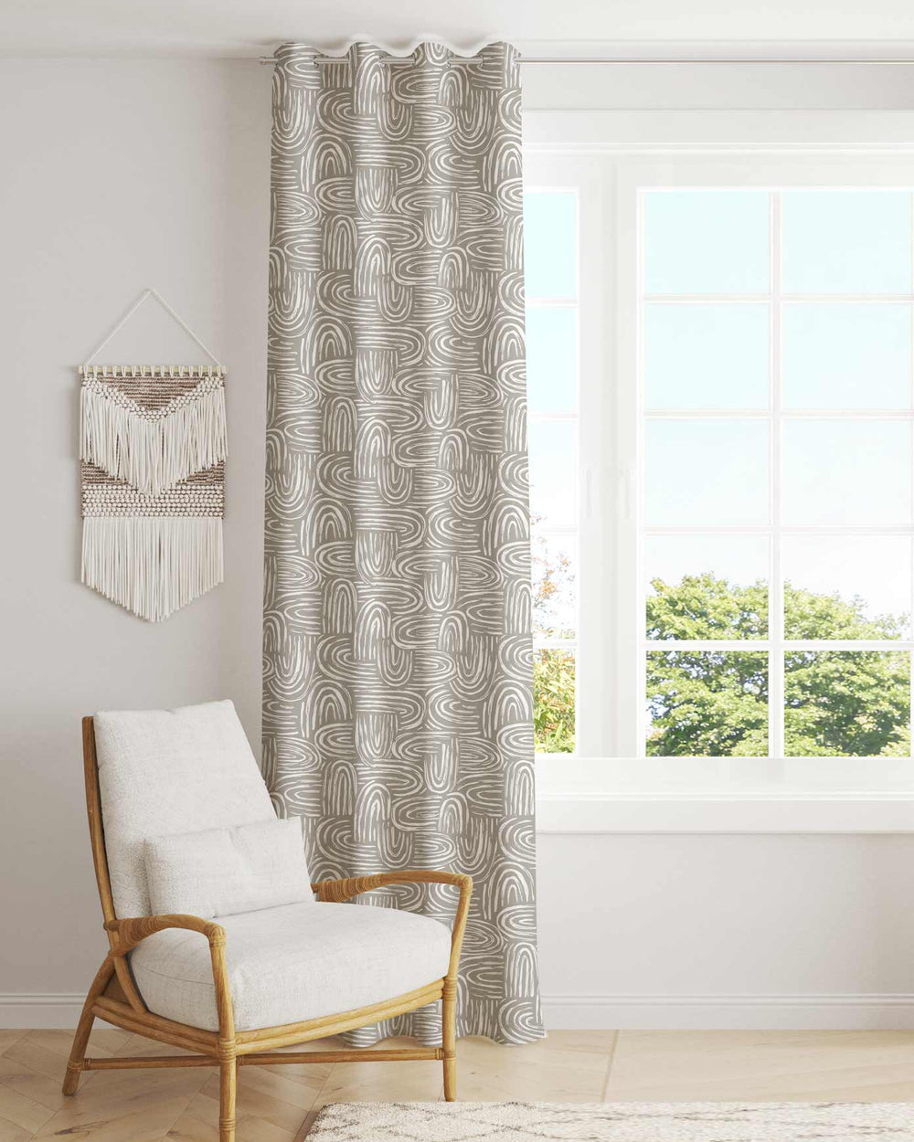 Printed Curtain 440 — Decorative Ready-Made Window Curtain