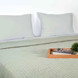 Bubbles Bedspread